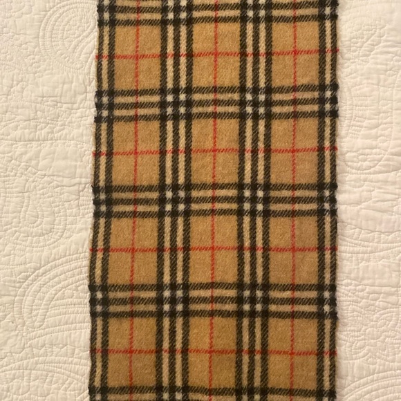 Burberrys of London vintage wool Scarf Scotland unisex - Picture 8 of 15